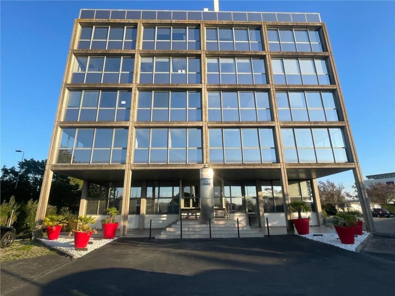 BORDEAUX LAC - CBRE vous propose à la location de