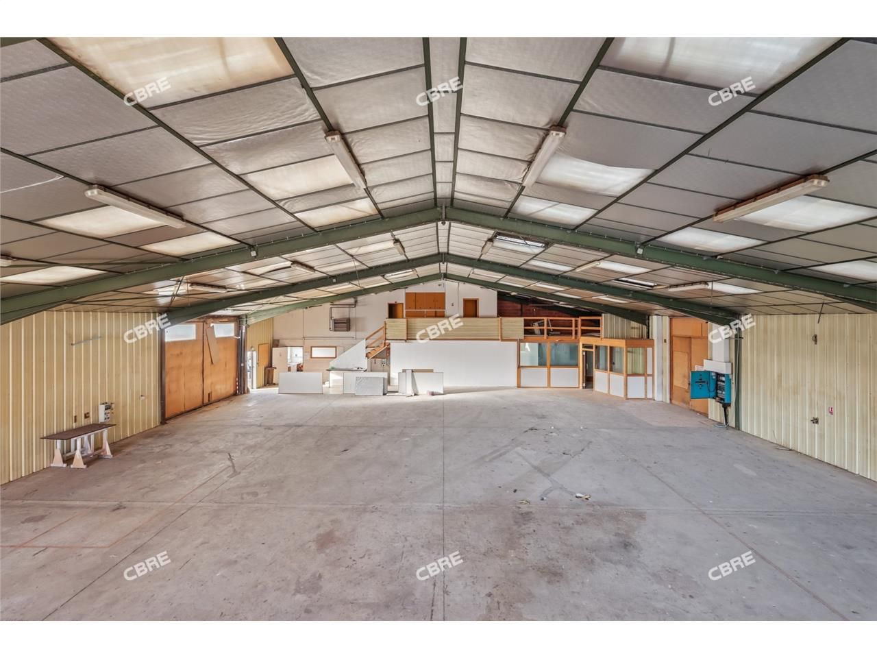 CBRE Bordeaux vous propose à la location un local