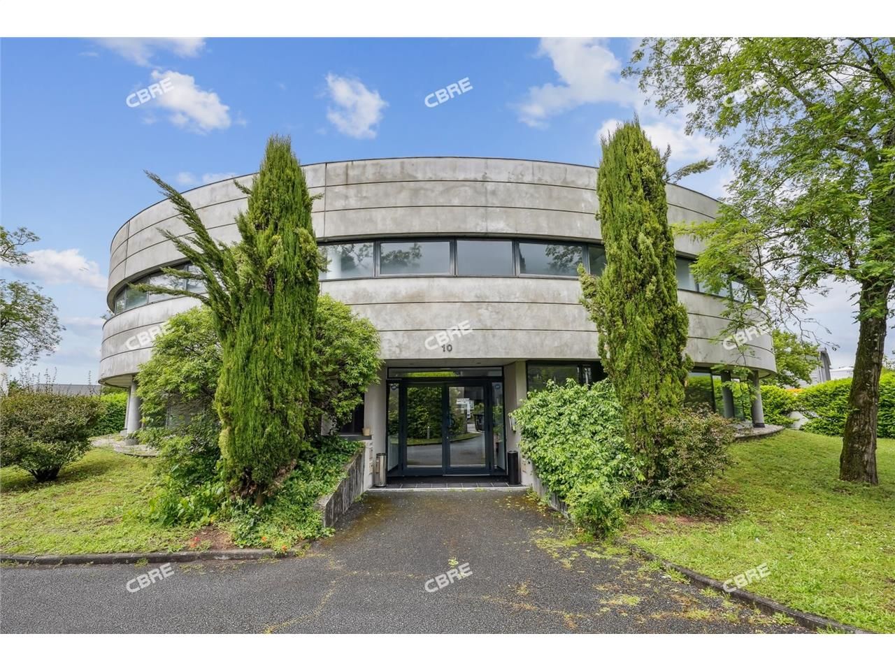 CBRE vous invite à venir découvrir cet immeuble d