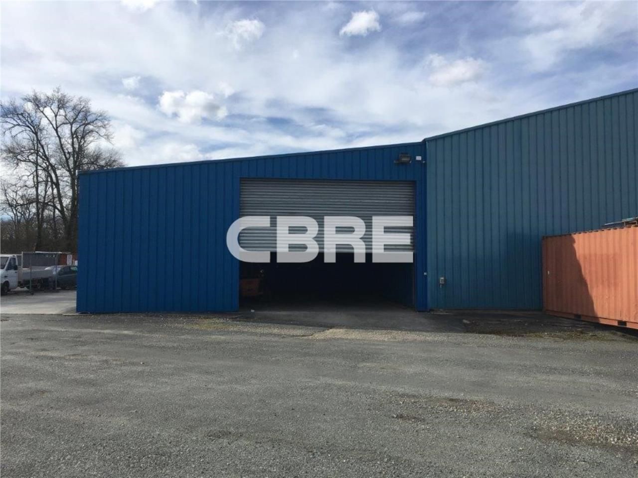 A LOUER CESTAS : CBRE vous propose un bâtiment de