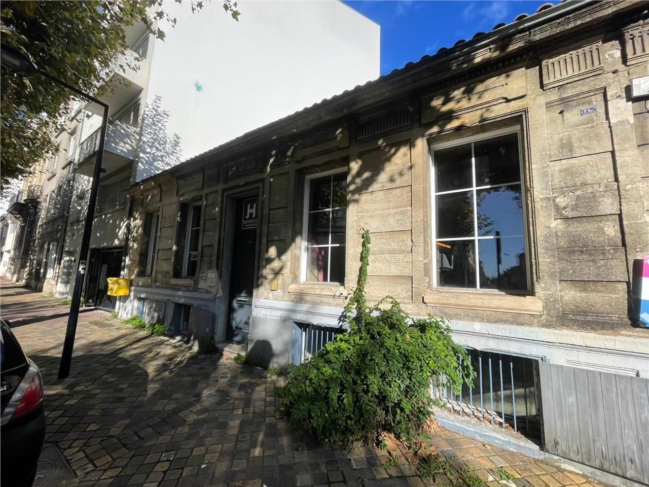 BORDEAUX - Barrière Judaique - proche boulevard -