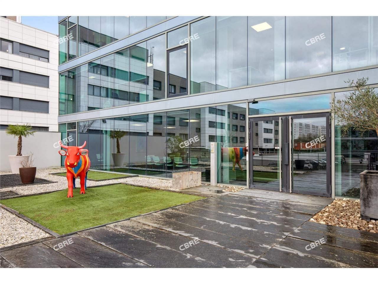 RAVEZIES - CBRE vous propose à la LOCATION des bu