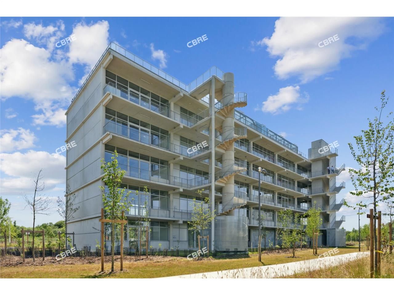 A Villenave d'Ornon, dans un parc végétalisé situ