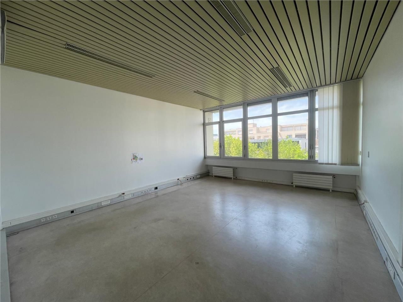 CBRE vous propose de venir découvrir A LA LOCATIO