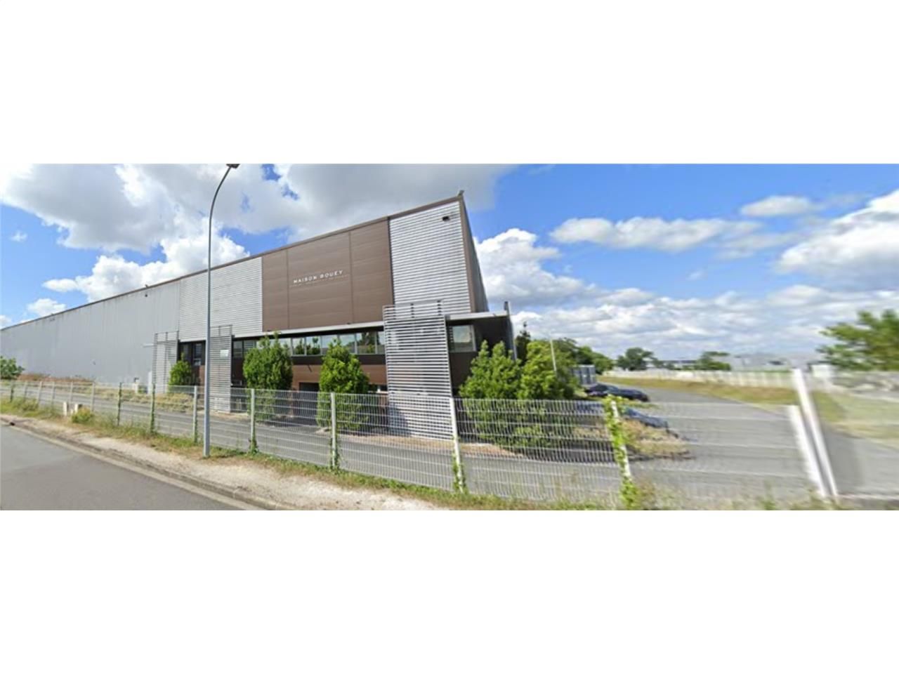 OPPORTUNITÉ EXCEPTIONNELLE : Plateforme Logistiqu