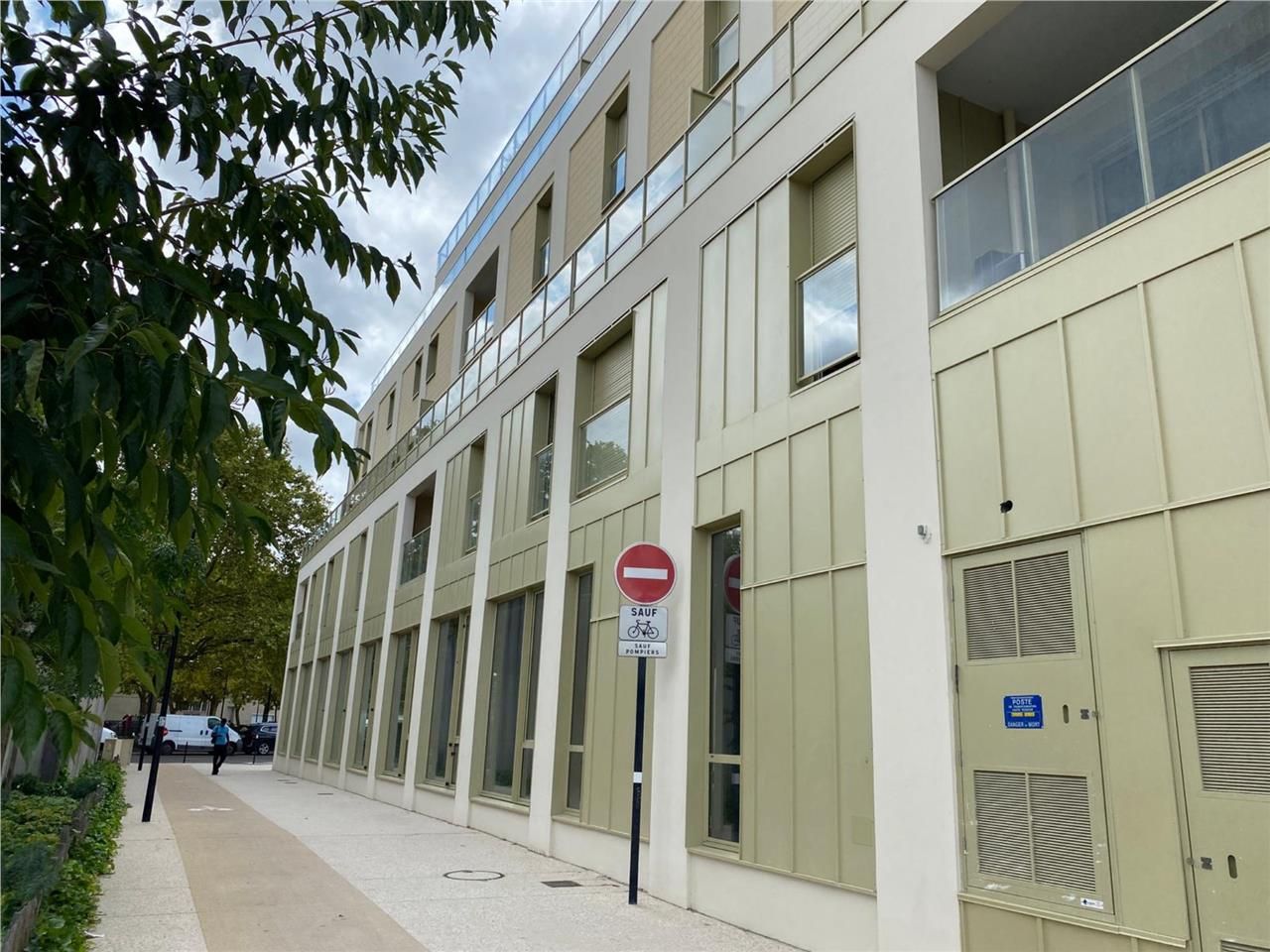 BORDEAUX - EURATLANTIQUE - BUREAUX A LOUER CBRE v