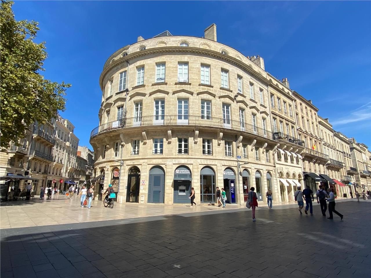 BORDEAUX HYPER-CENTRE - CBRE vous propose une trè