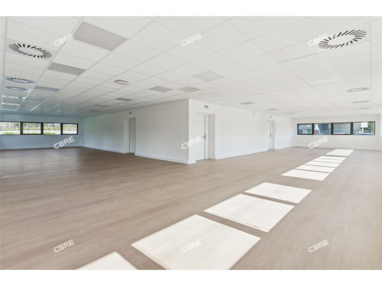 A Mérignac, au sein du parc Cadera Sud, CBRE vous