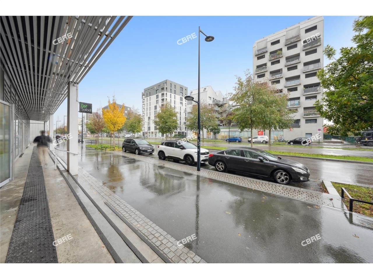 CBRE vous propose dans un bel immeuble situé face
