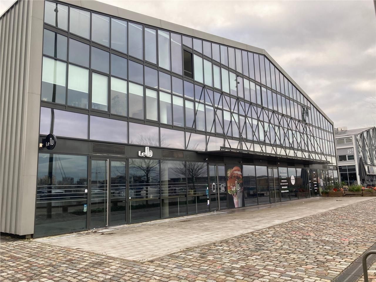 BORDEAUX - Bassins à Flots - CBRE vous propose à 