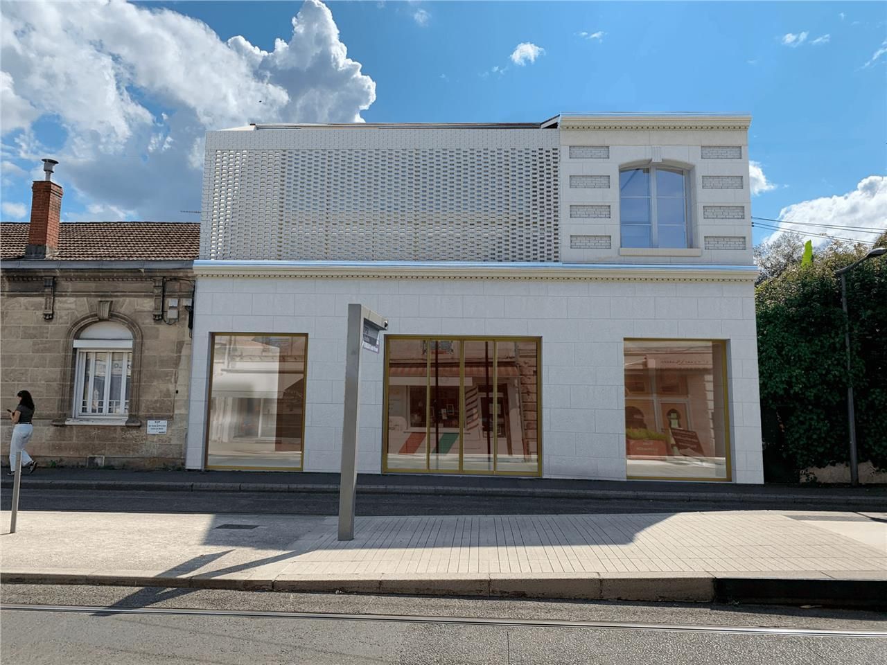 Idéalement situé avenue de la Libération au Bousc