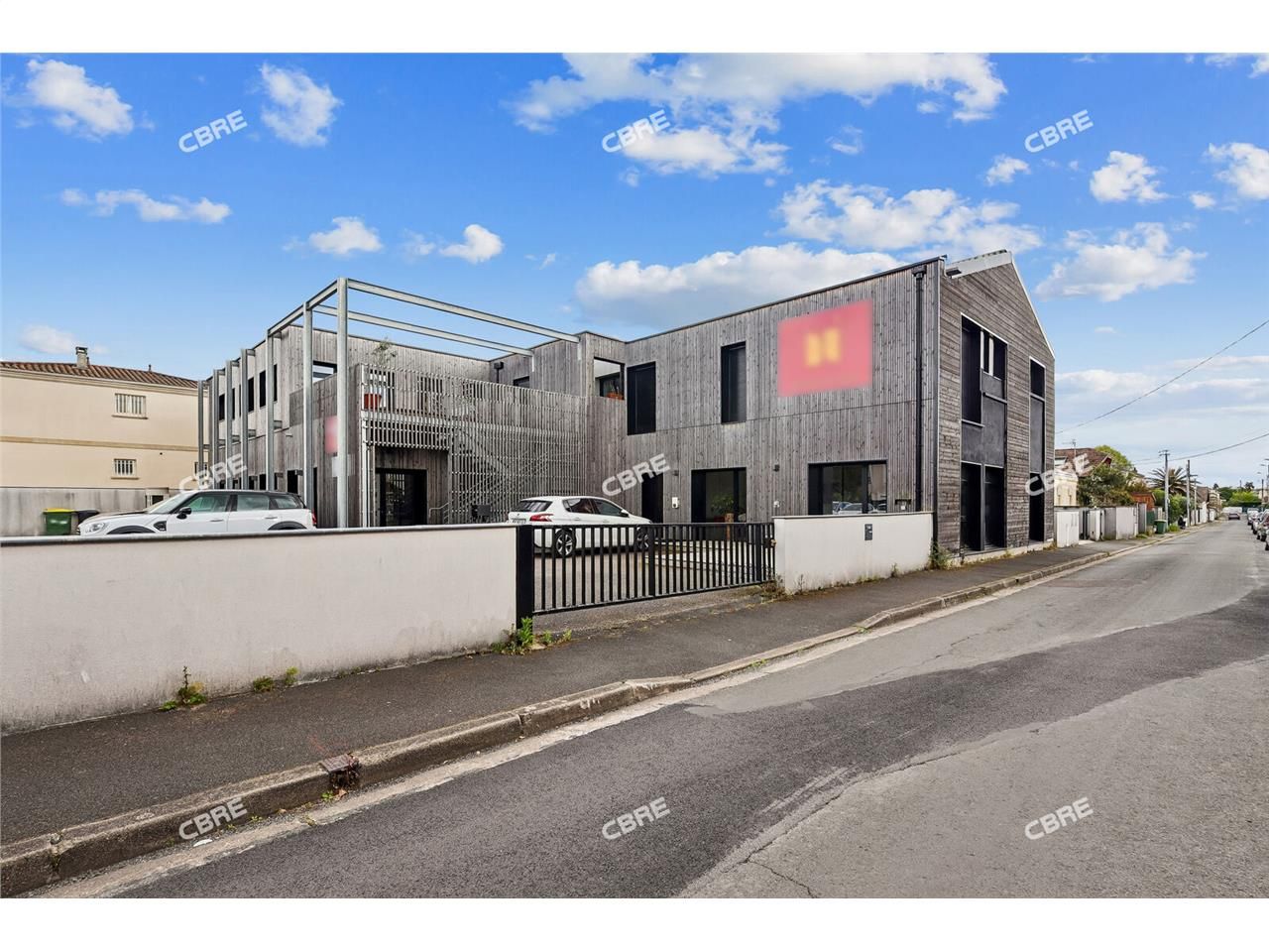 CBRE vous invite à venir visiter ce site à vendre