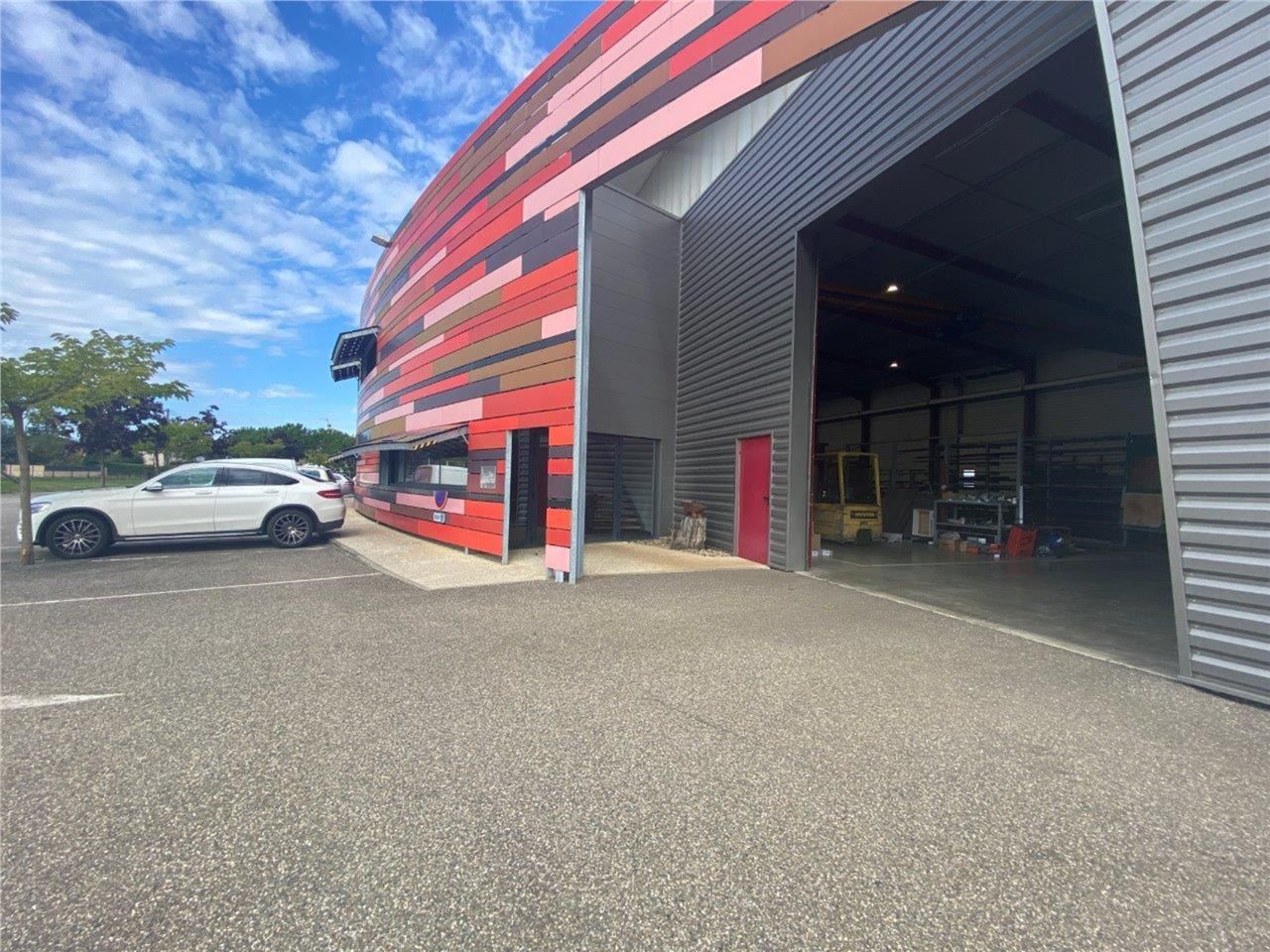 A VENDRE - BÂTIMENT INDEPENDANT 2186 m² - MARMAND