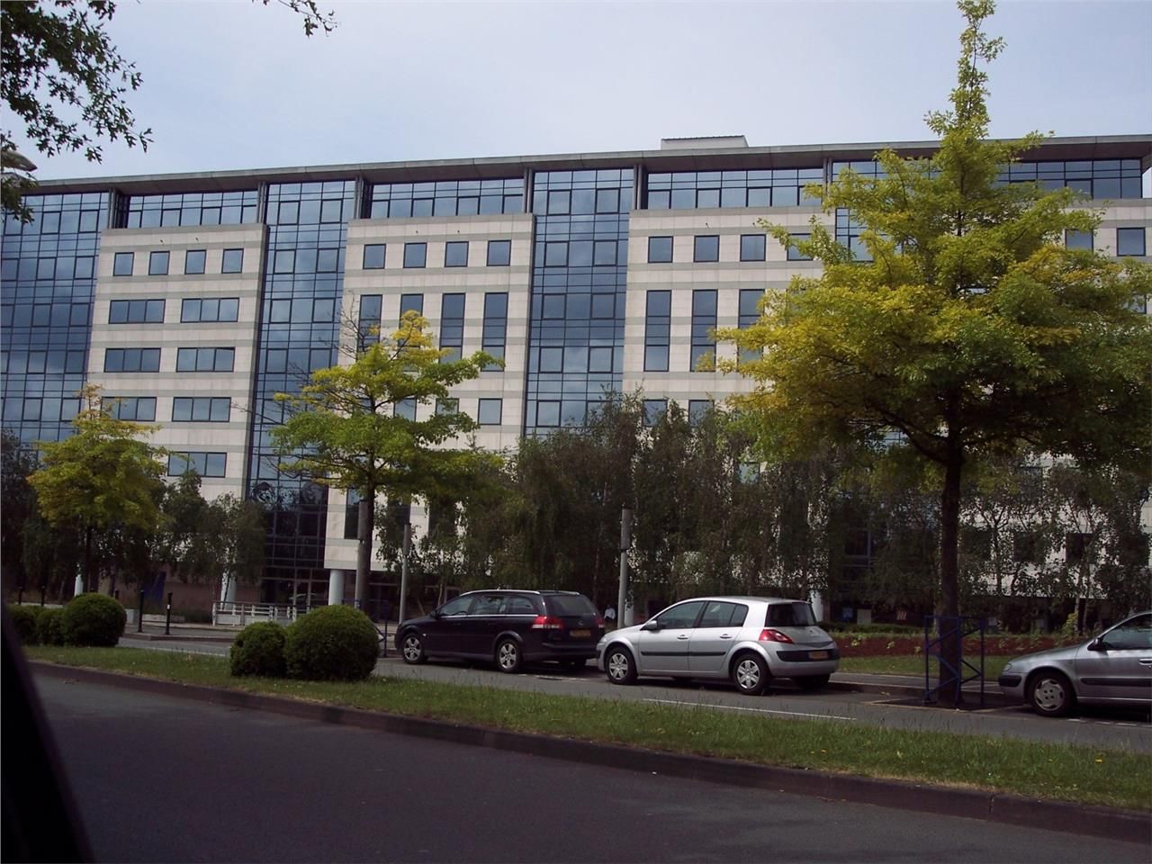 CBRE vous propose à la location et à proximité du