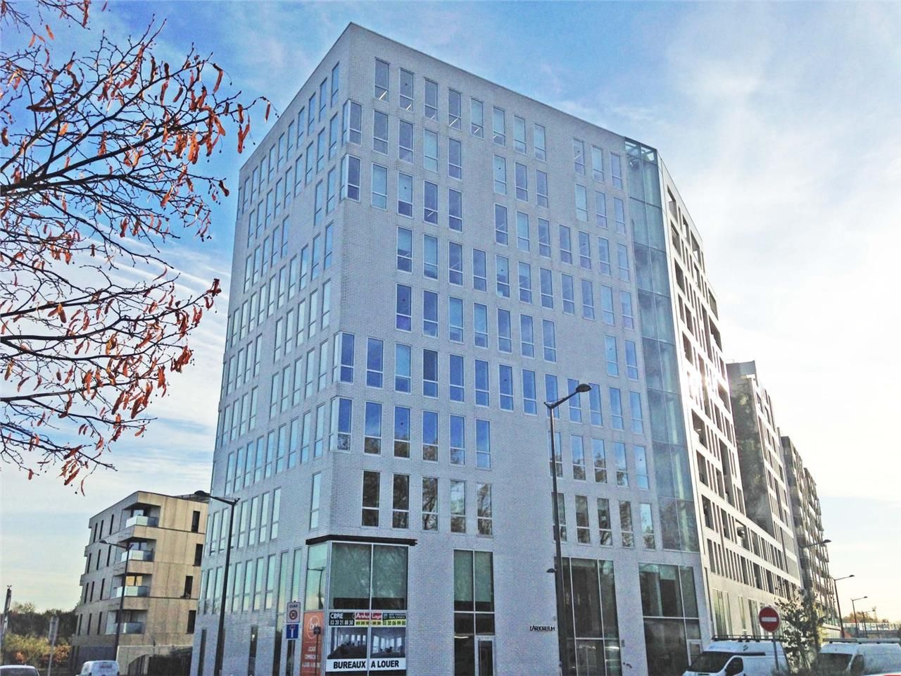 CBRE vous propose à la location des bureaux de ta