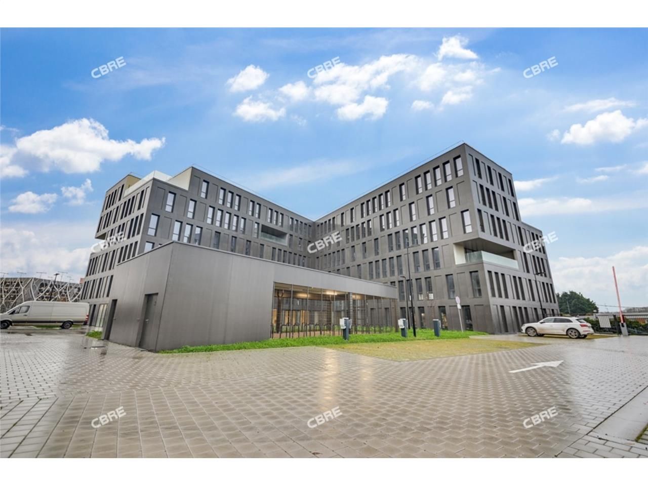 CBRE spécialiste de l'immobilier d'entreprise vou