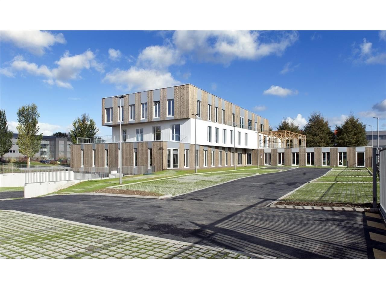 Idéalement situé au coeur de la Haute Borne et of