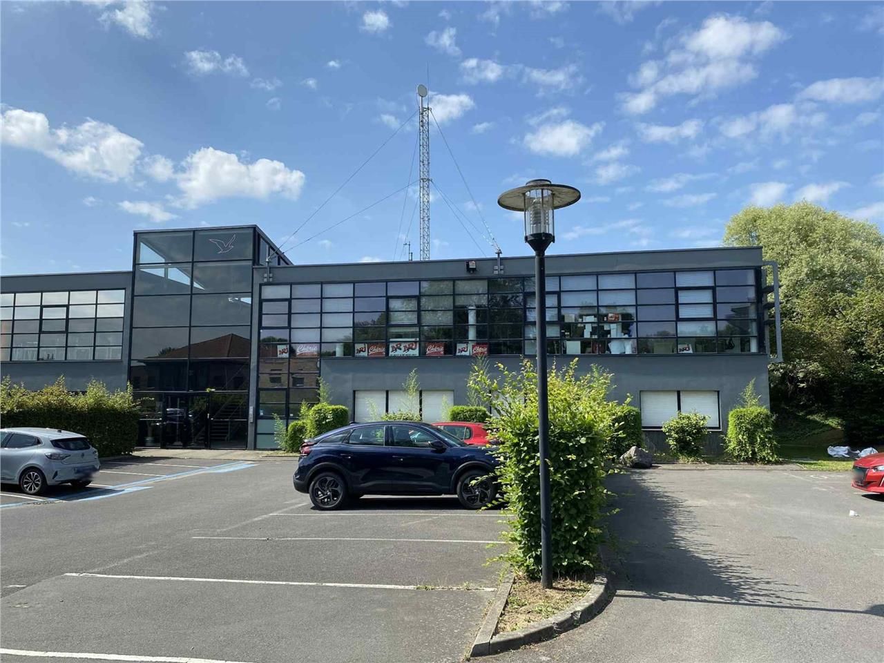 CBRE vous propose à la location 344 m² de bureaux