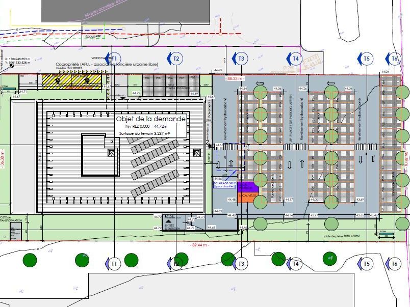Location bureaux 2371 m² divisibles à partir de 376 m²