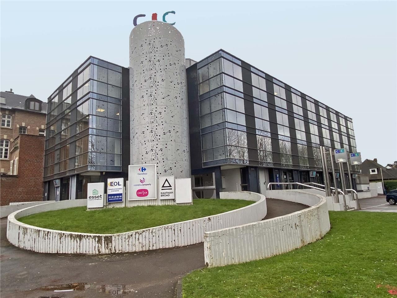 Idéalement situé sur le premier tronçon des Grand