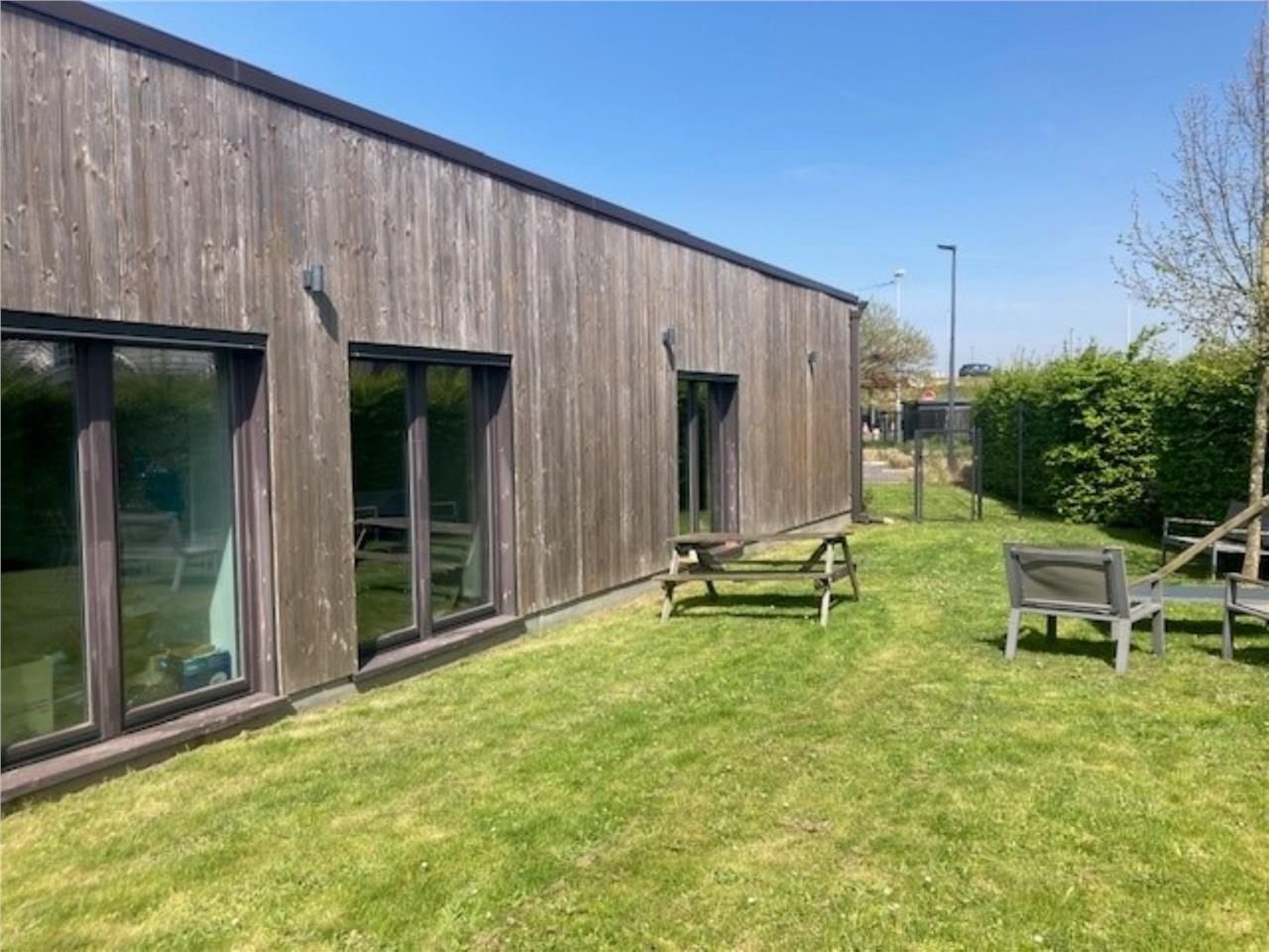 Installez vos bureaux au Village des voiles à Wam