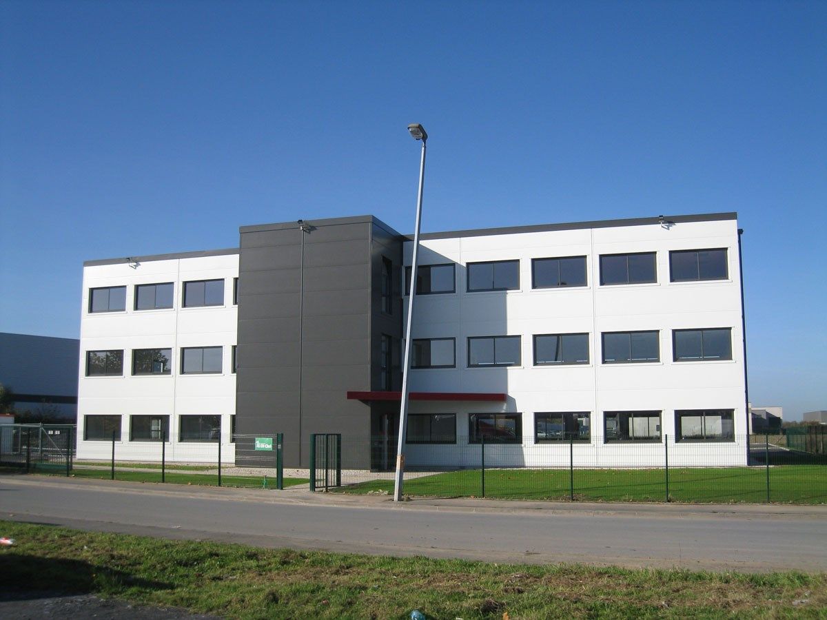 CBRE vous propose à la location, plusieurs surfac