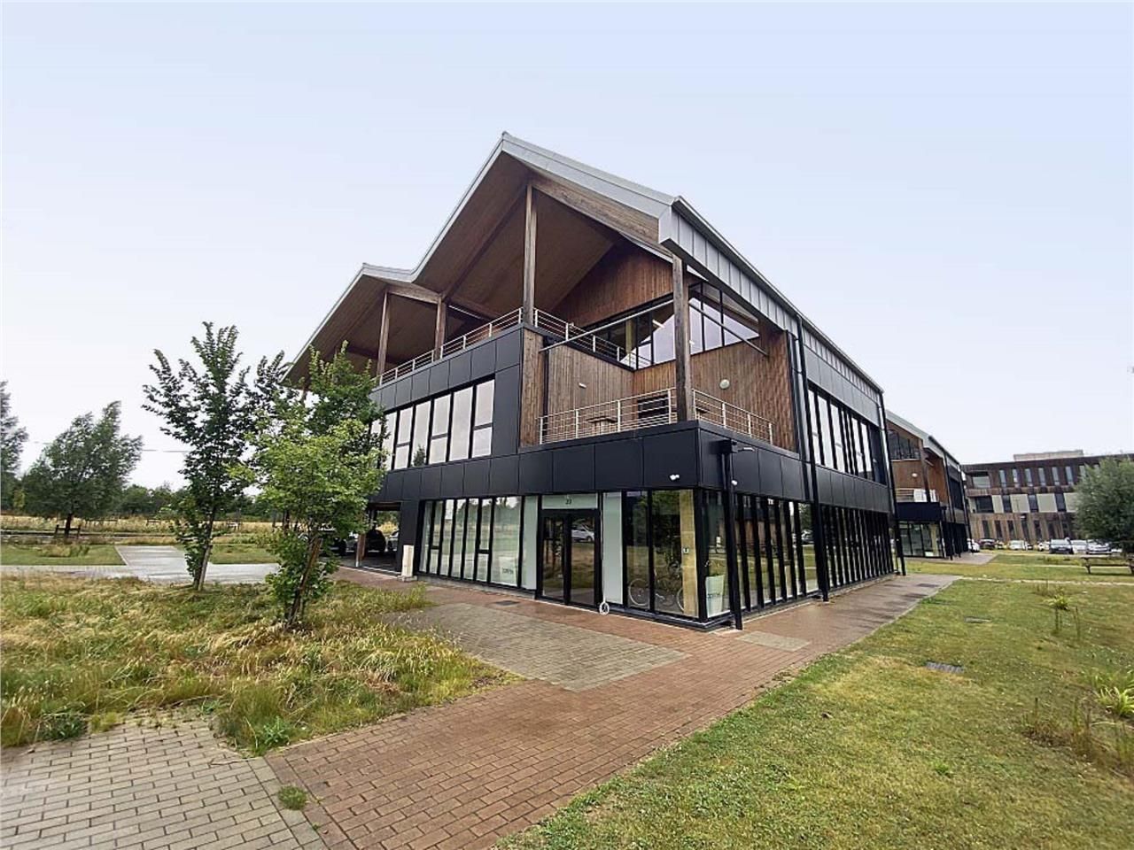 Nous vous proposons un magnifique bâtiment indépe