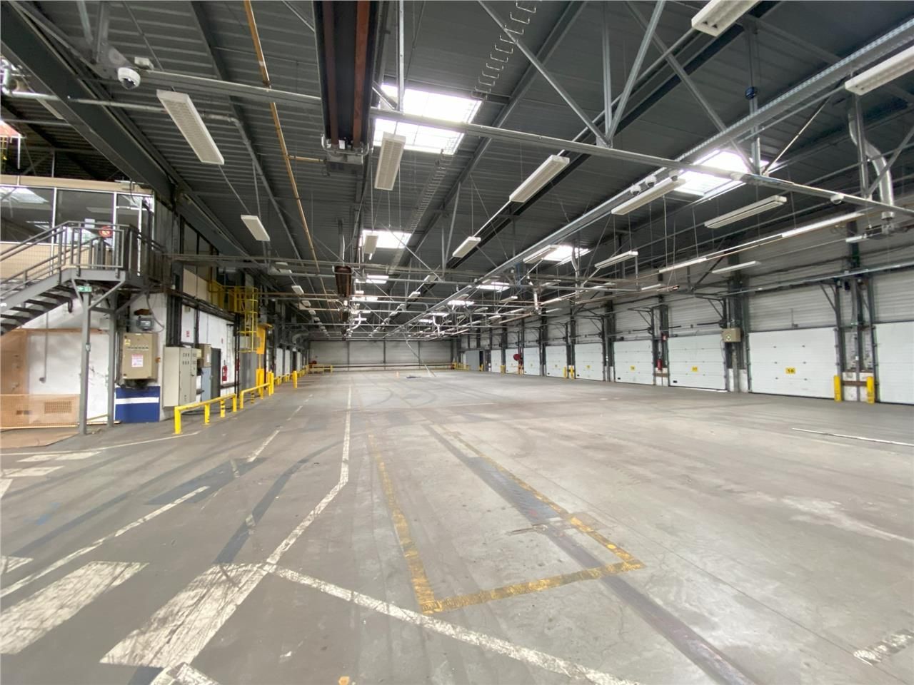 CBRE vous propose à la location un bâtiment indép