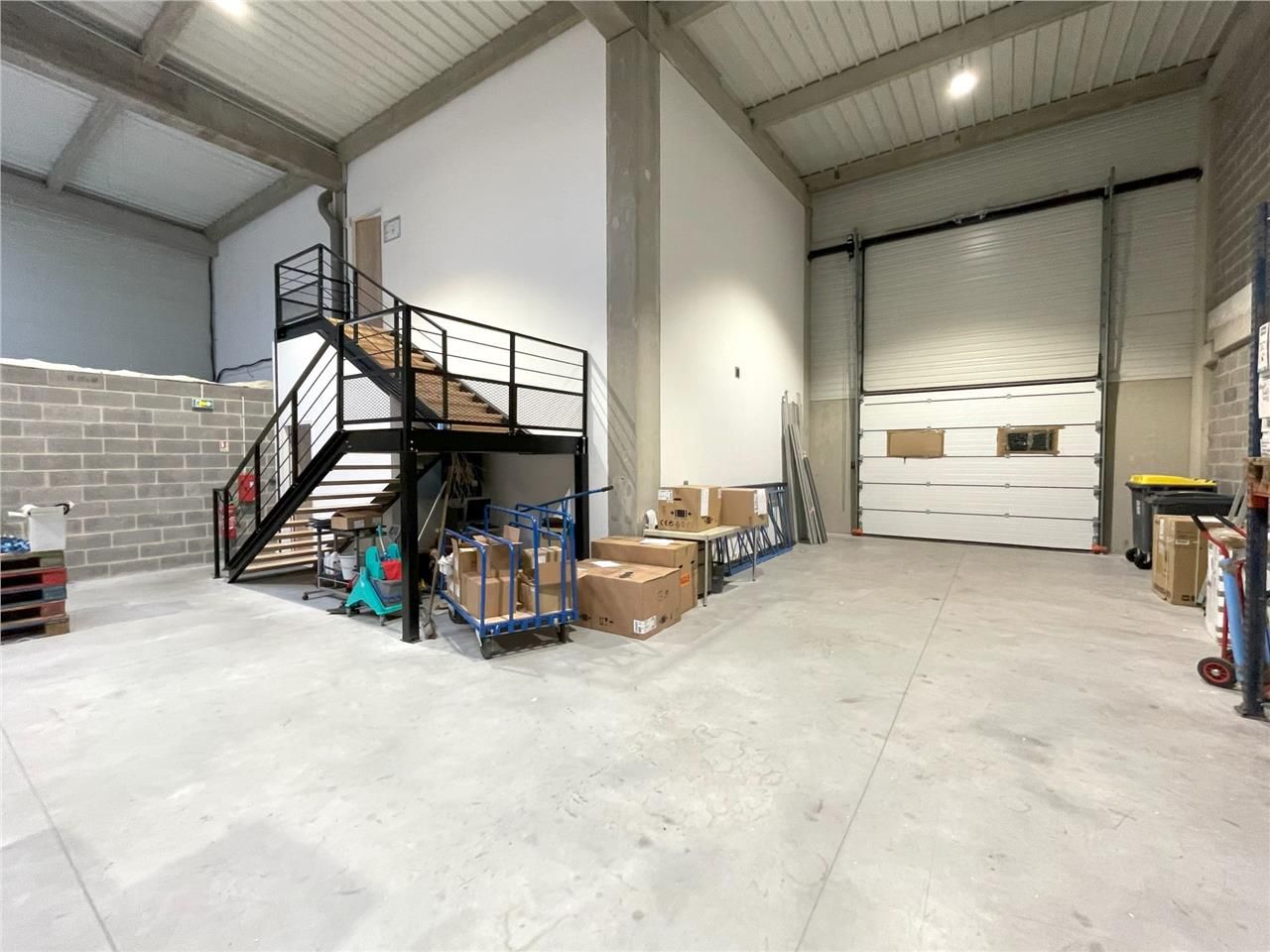 CBRE vous propose à la location, une très belle s