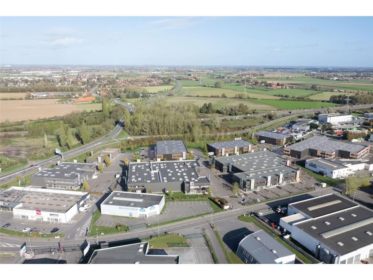 CBRE vous propose des cellules d'activités neuves