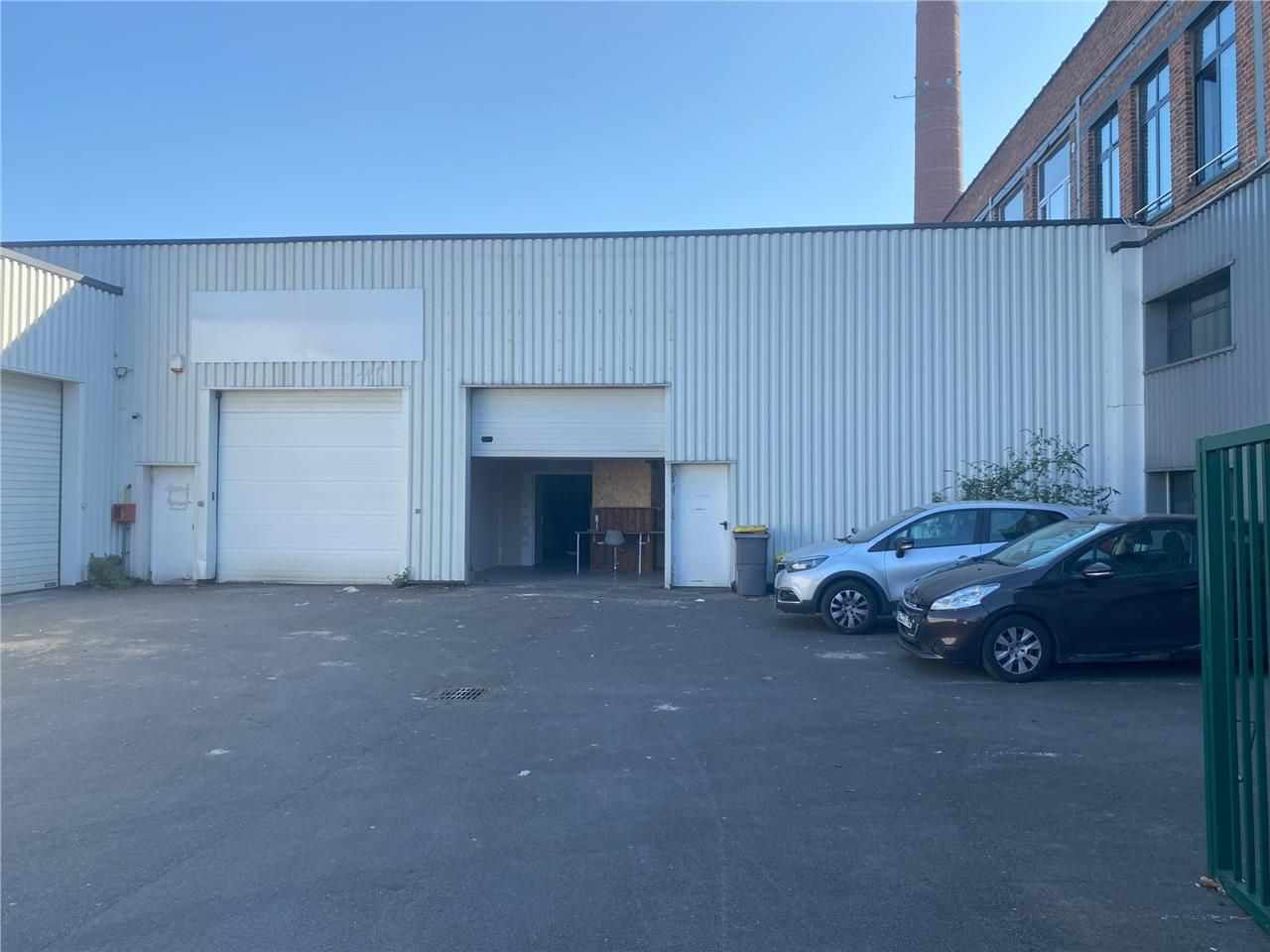 A louer ou à vendre sur Roubaix, une surface d'ac