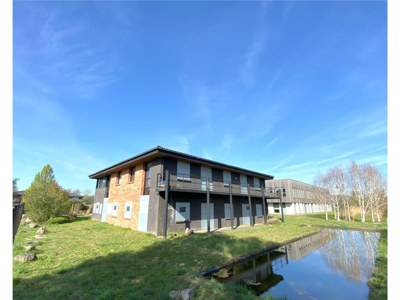 CBRE LILLE vous propose à la vente, ce bâtiment i