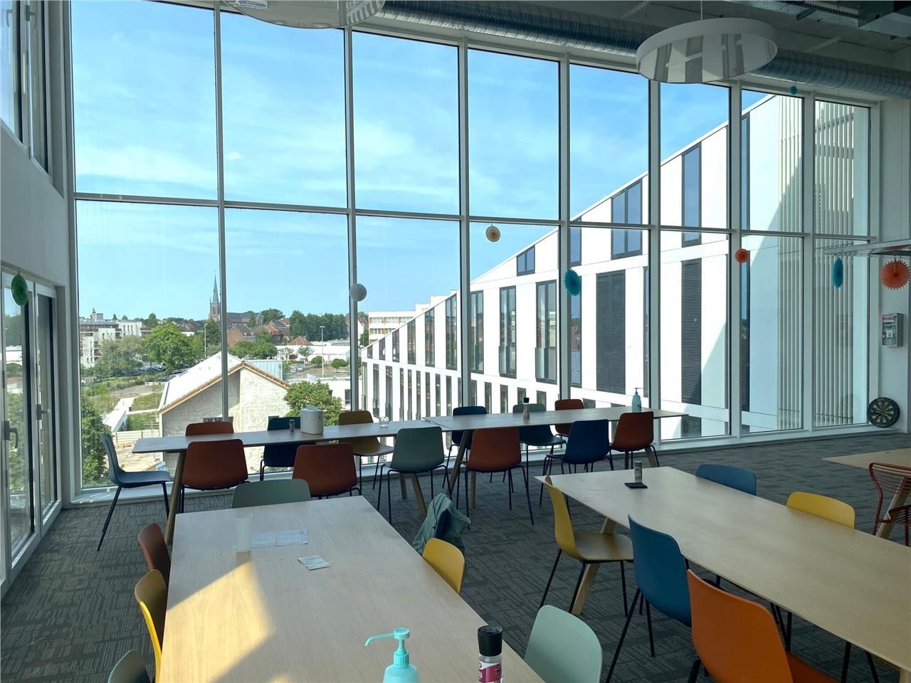 Découvrez un plateau de bureaux unique à la locat