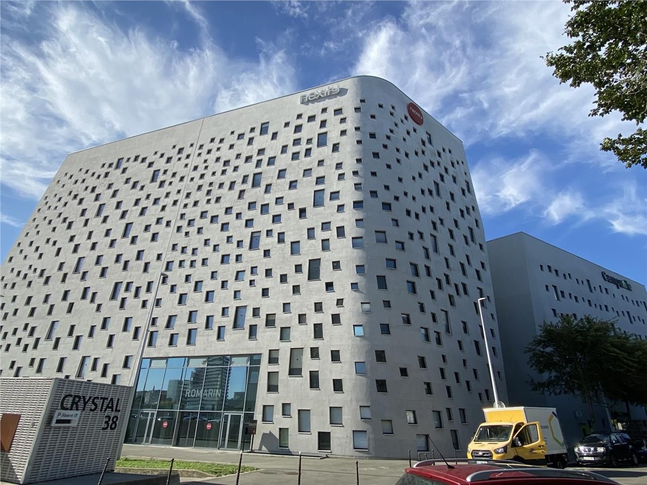 Situé au Romarin, à la croisée des Grands Bouleva