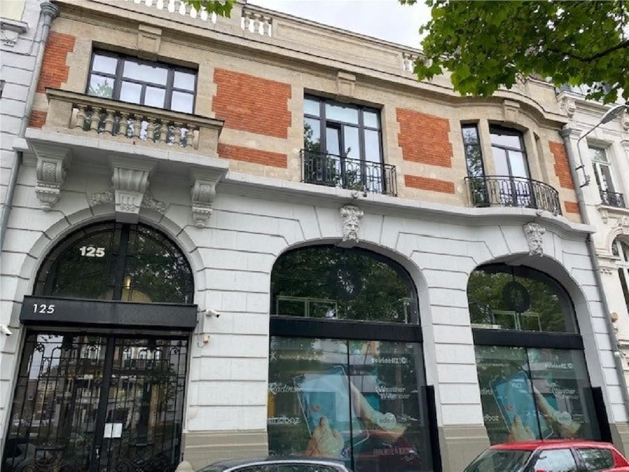 CBRE vous propose plusieurs plateaux de bureaux d