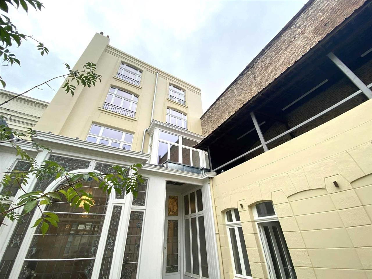 Magnifique hôtel particulier rénové, une offre d'