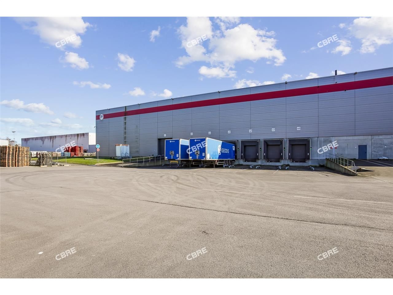 CBRE Lille vous propose à la location une cellule