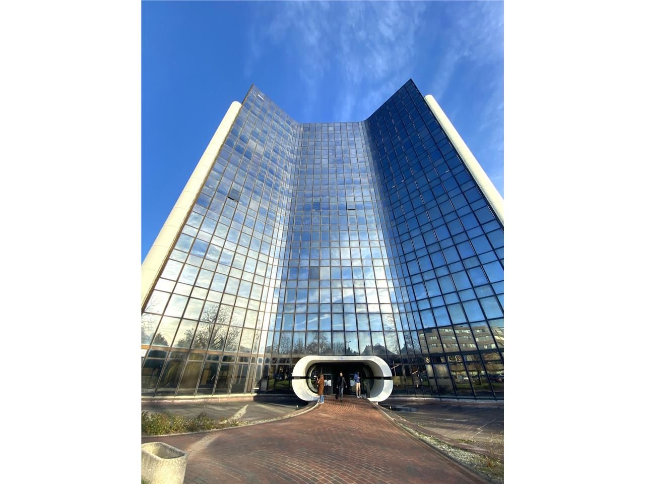 Ce site vous propose des bureaux en location en b