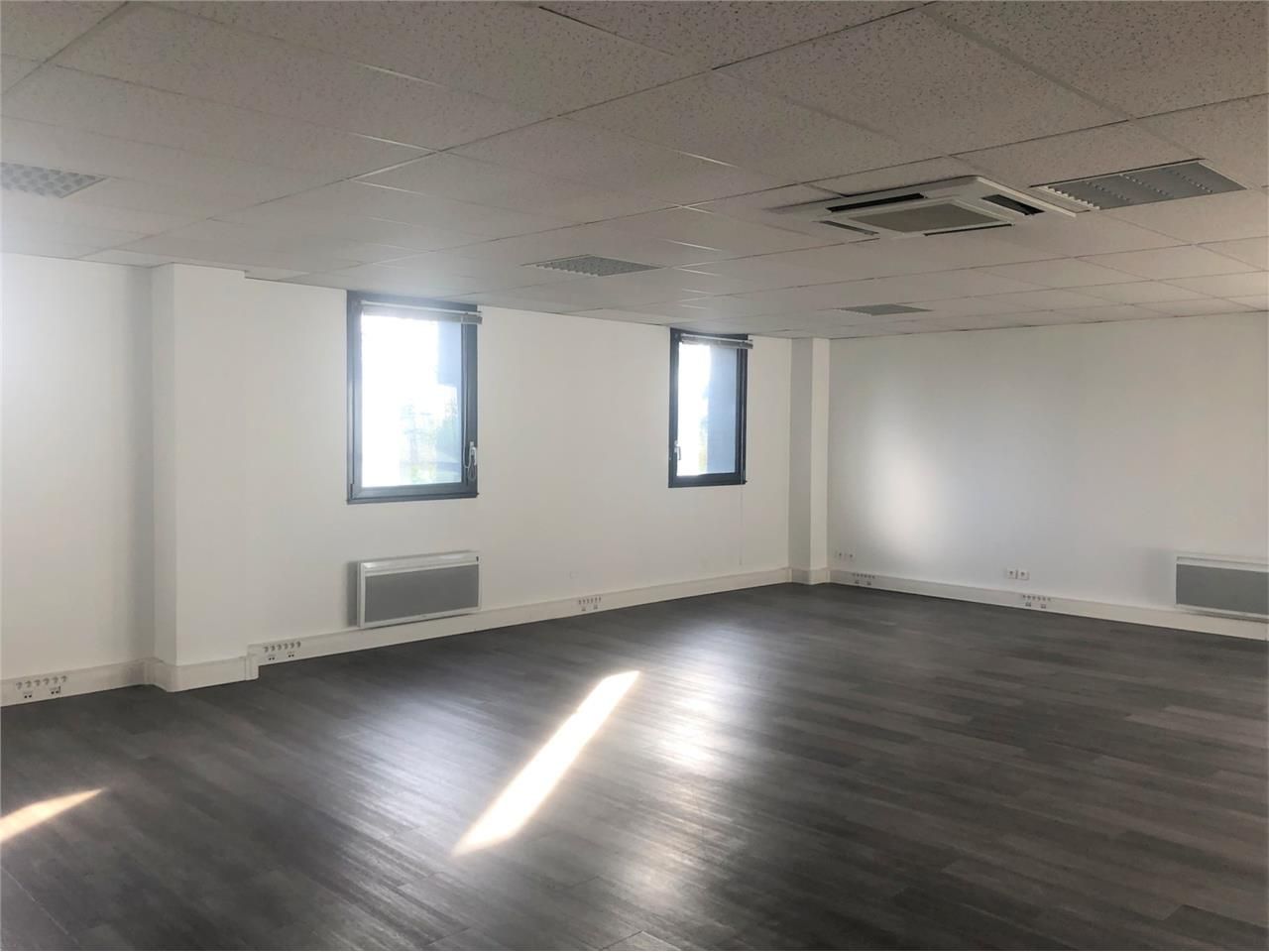 CBRE vous propose une belle surface de bureaux de