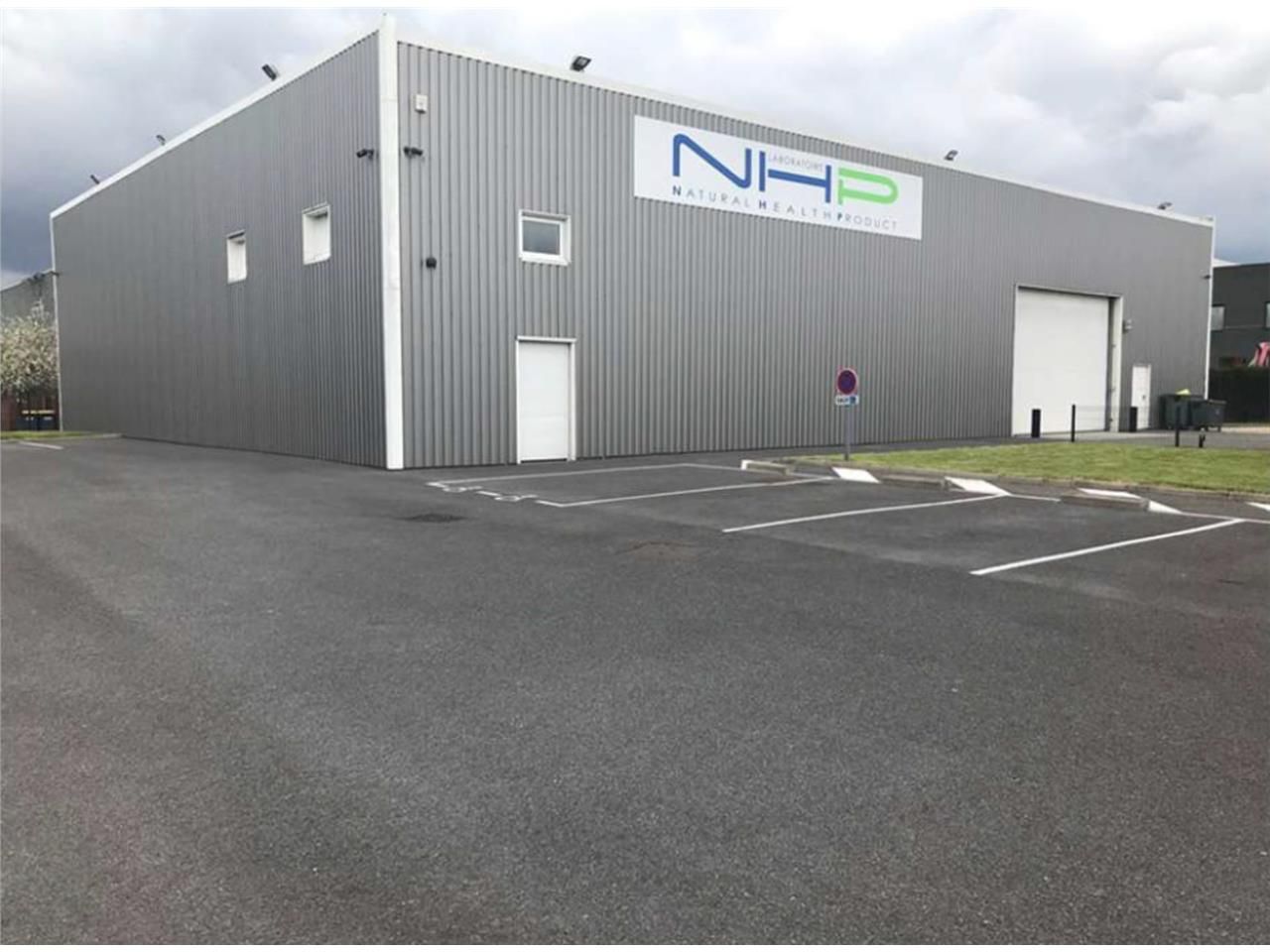 Au sein d'un foncier entièrement clôturé et sécur