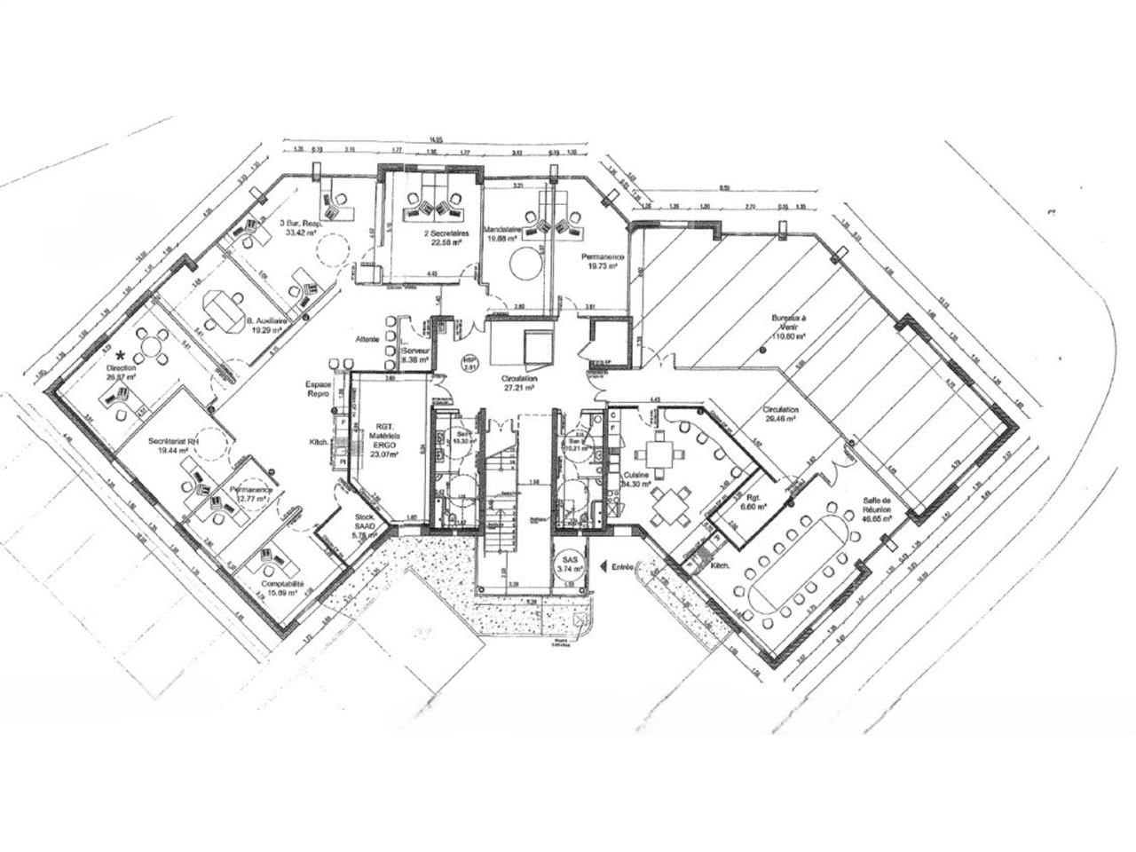 Au coeur du parc tertiaire du Masters du Sart à V