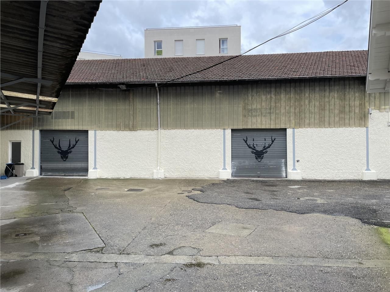 CBRE vous propose à la location cette cellule d'a