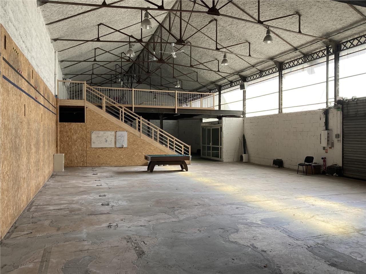 CBRE vous propose à la location cette cellule d'a