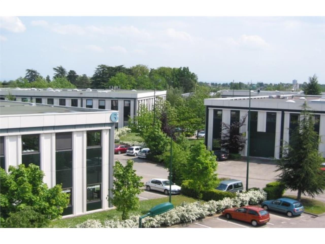 Parc mixte à la sortie de Dardilly le Tronchon en