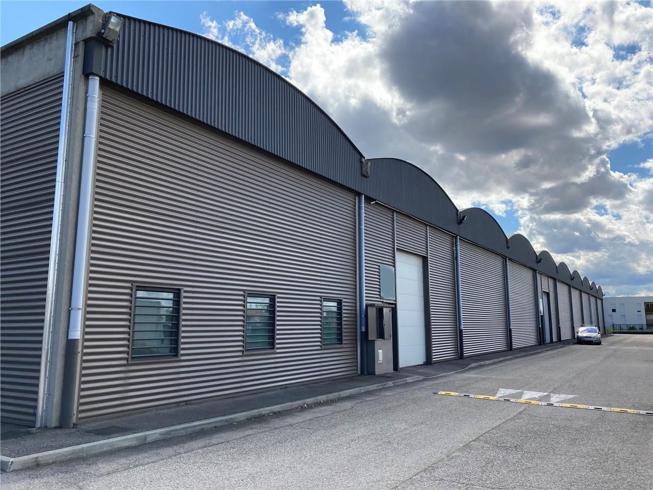 CBRE vous propose 5 lots disponibles immédiatemen