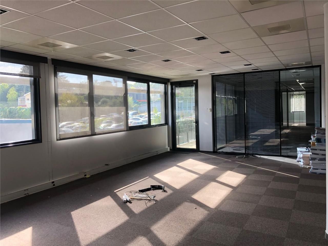 Au coeur de Ste Foy et des grands axes, plateau e