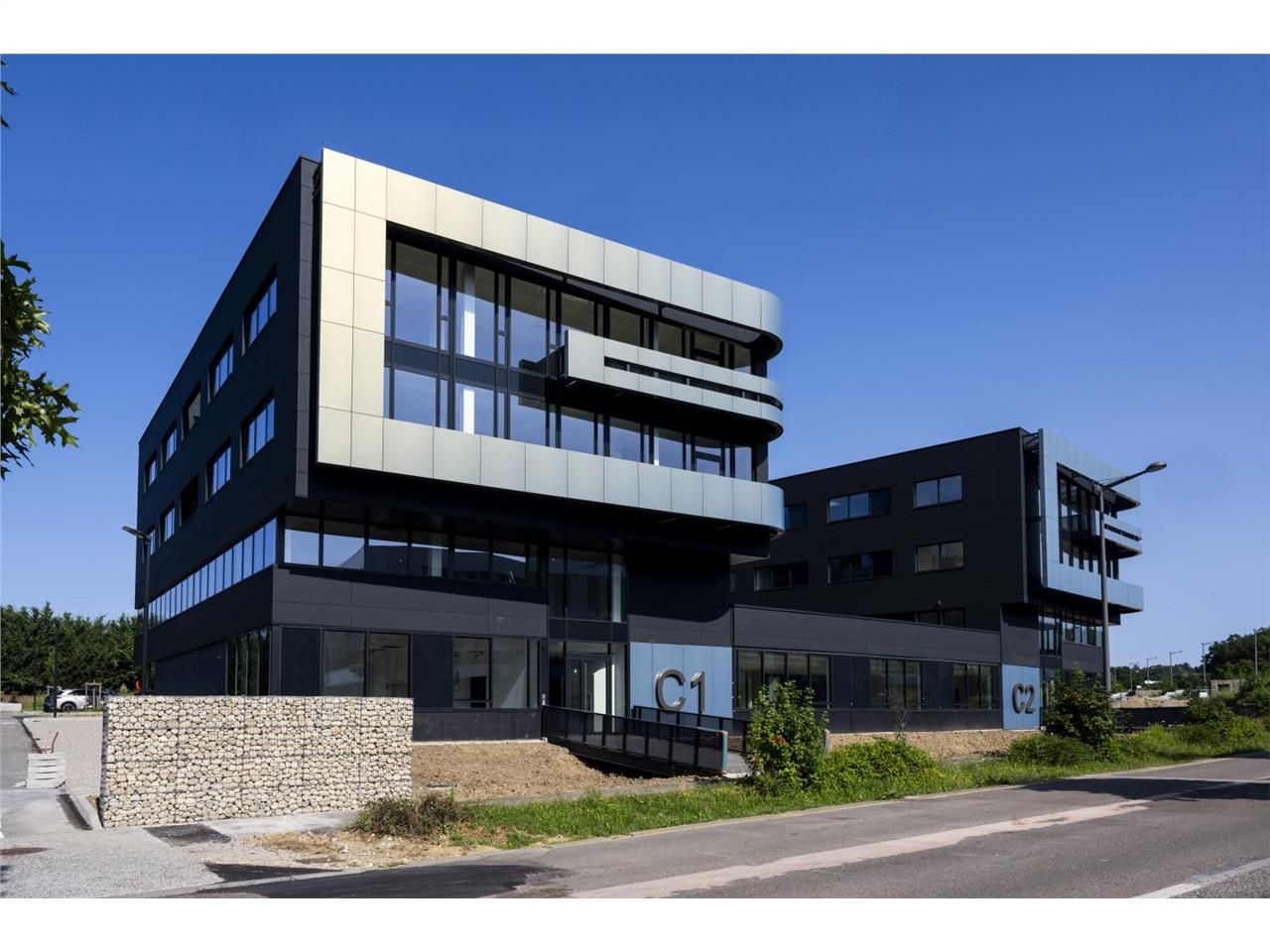 Programme de 16 730 m², composé de 7 bâtiments do