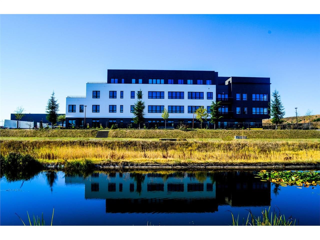 Au coeur d'un parc nouvelle génération, beaux bur