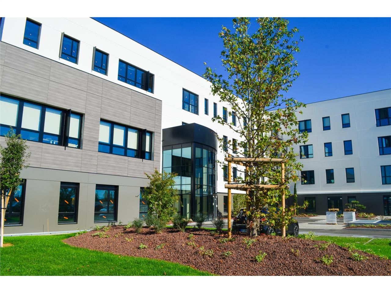 Au coeur d'un parc nouvelle génération, beaux bur