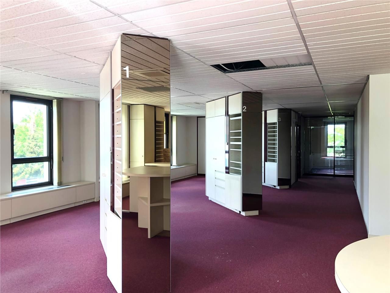 A proximité de la zone commerciale La Neuve à Vir